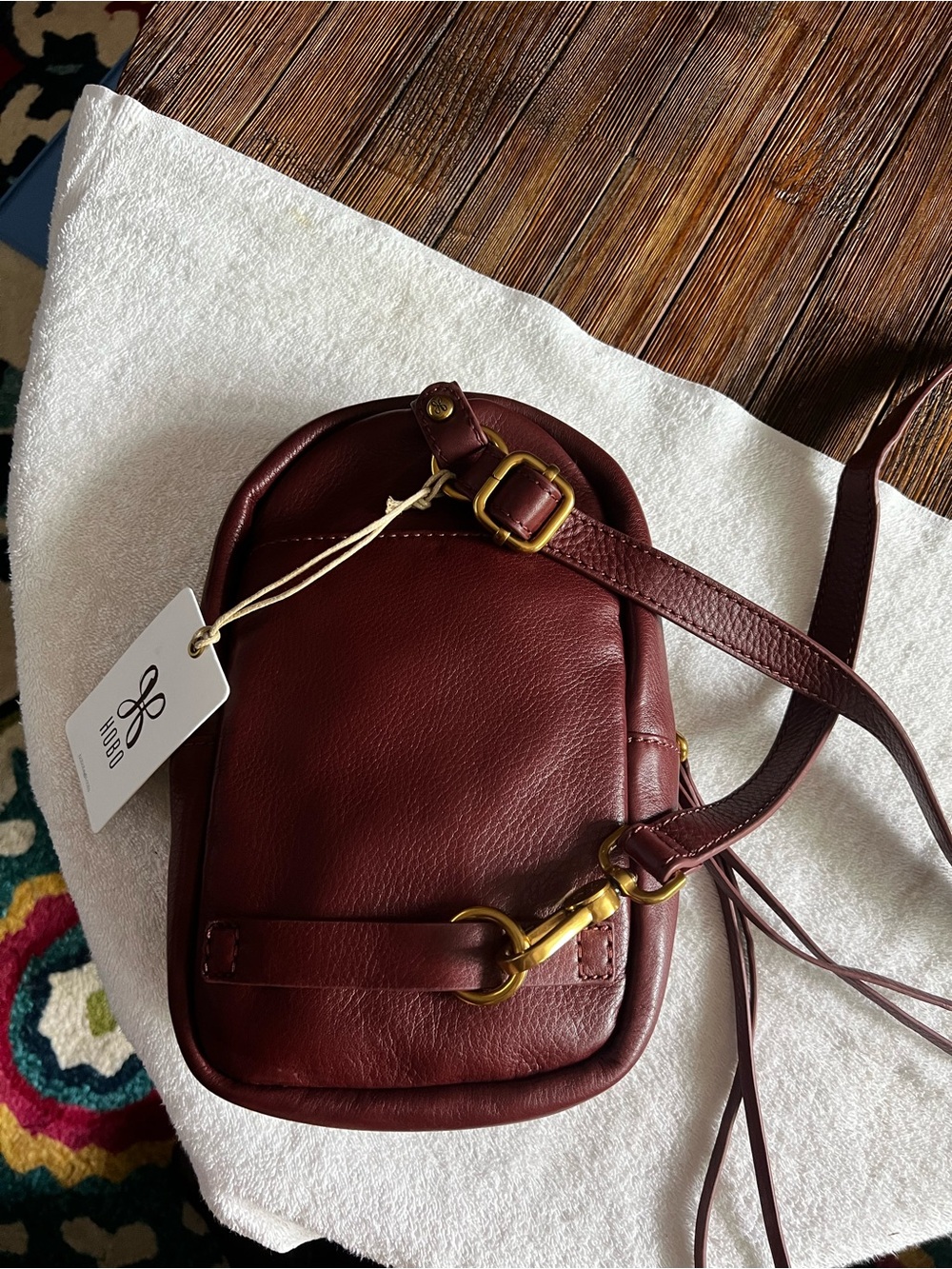 HOBO Ryder convertible crossbody backpack - Picture 2 of 11